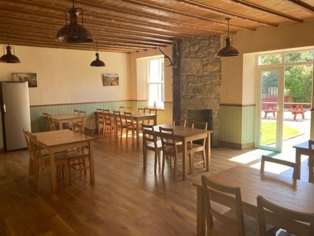 Great Glen Hostel Spean Bridge Bagian luar foto