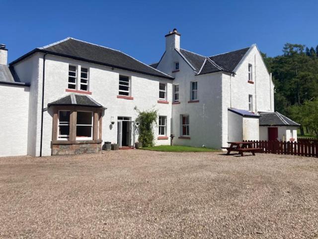 Great Glen Hostel Spean Bridge Bagian luar foto