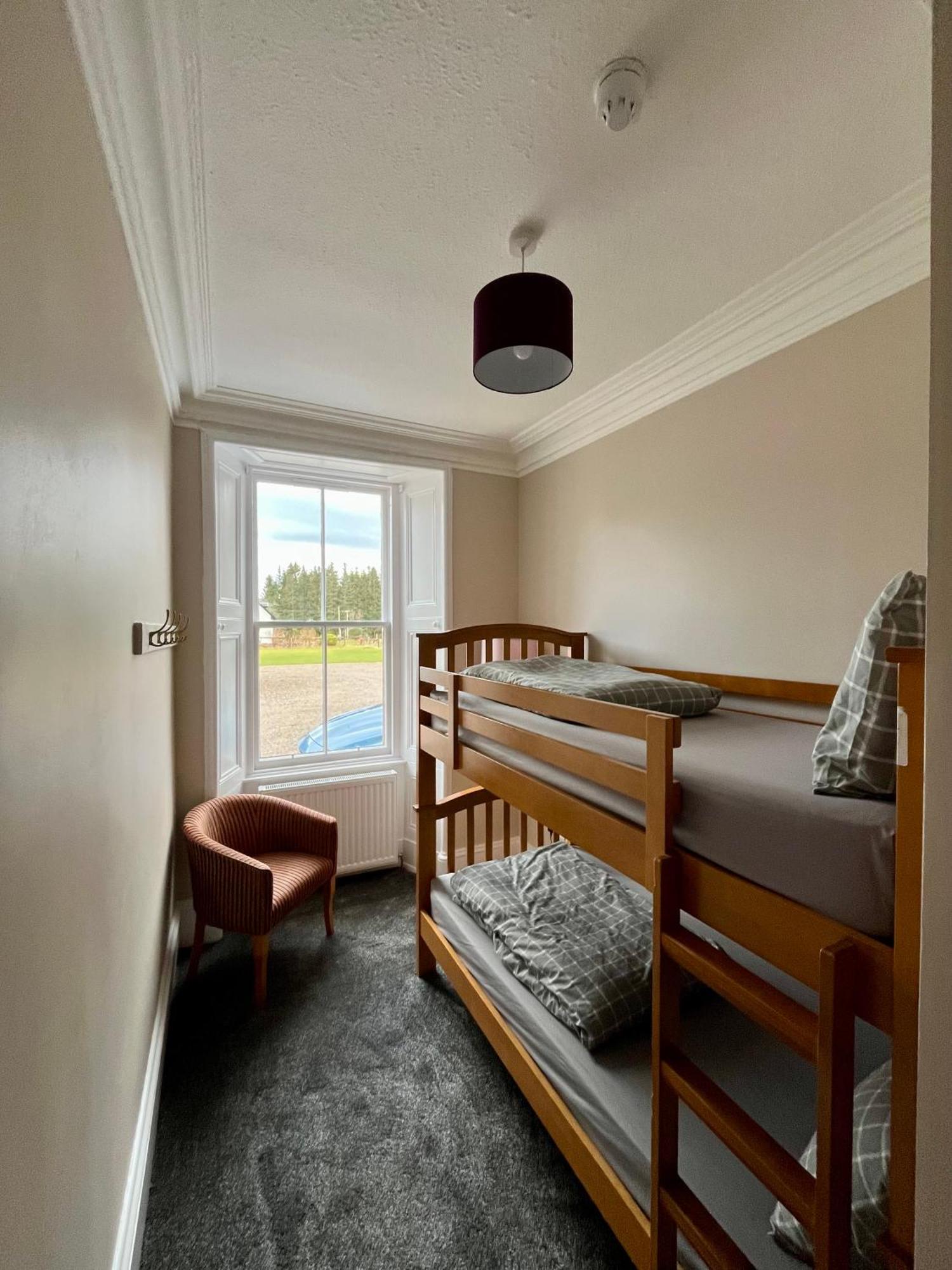 Great Glen Hostel Spean Bridge Bagian luar foto