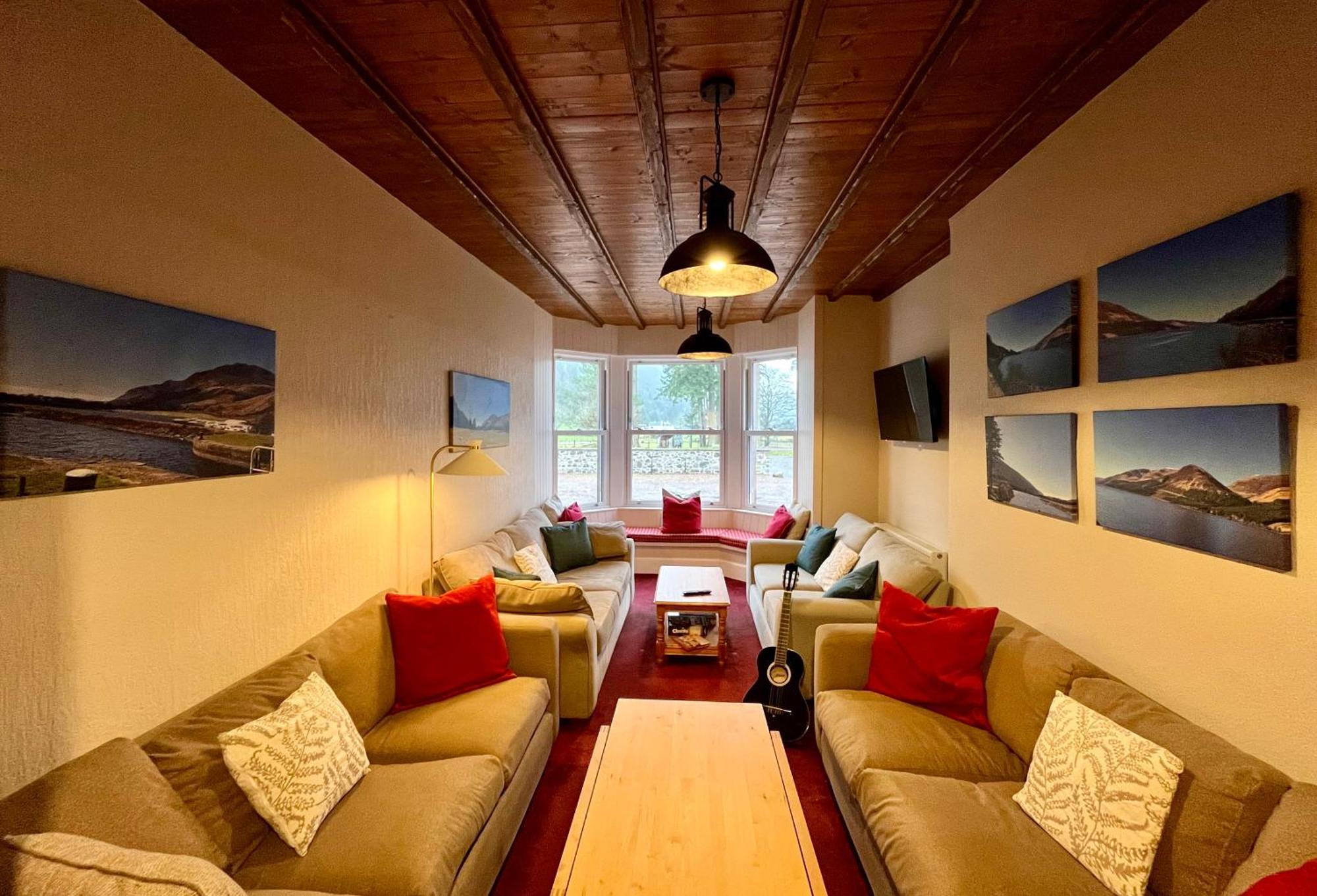 Great Glen Hostel Spean Bridge Bagian luar foto