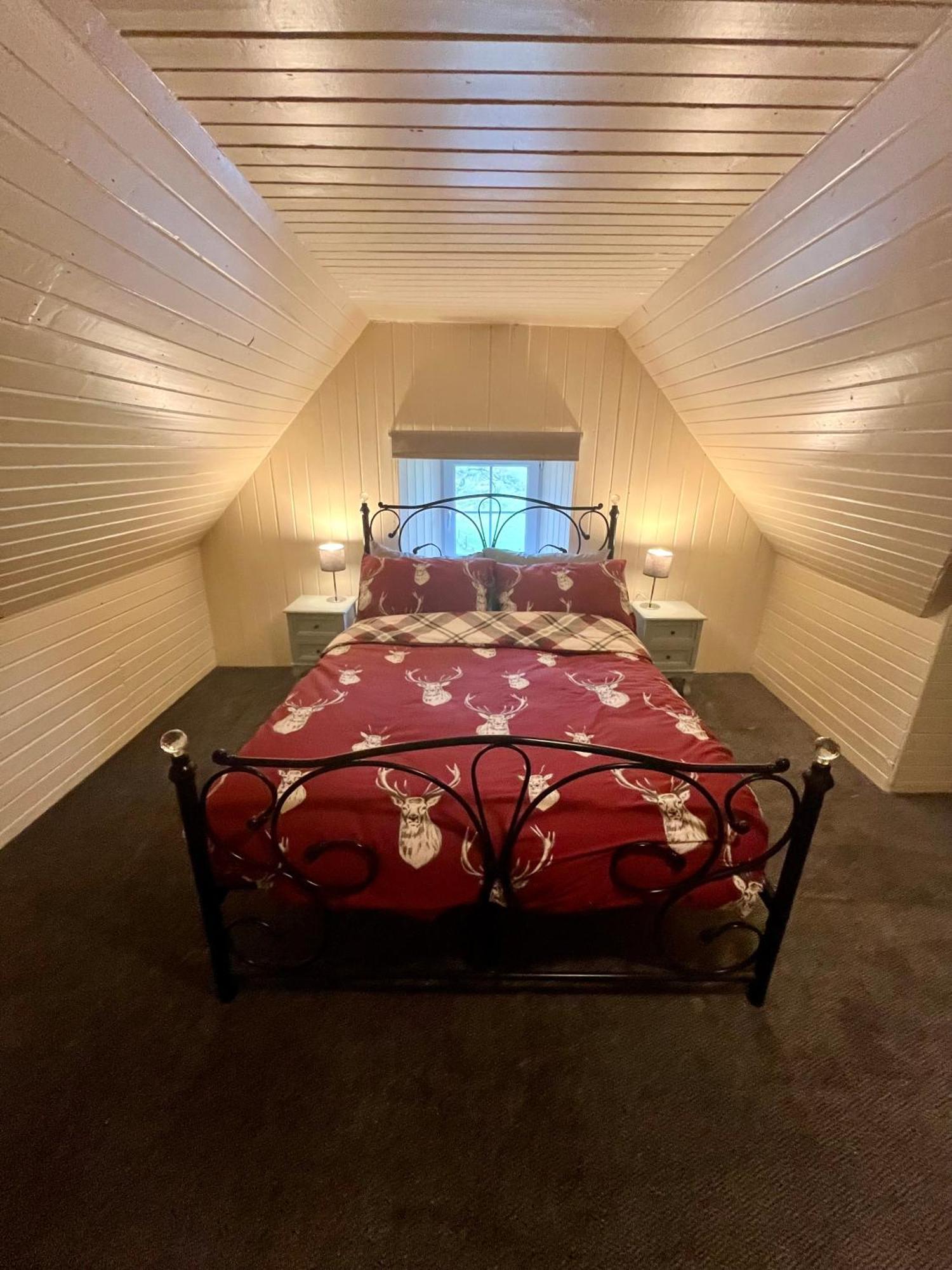 Great Glen Hostel Spean Bridge Bagian luar foto